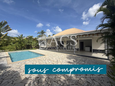 Maison - 115 m² - 5 pièces