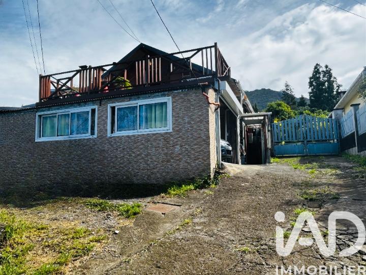 Maison - 106 m² - 5 pièces