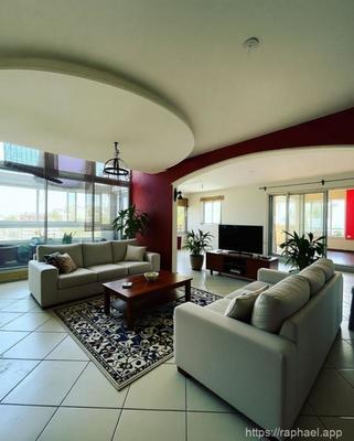 Duplex - 180 m² - 5 pièces