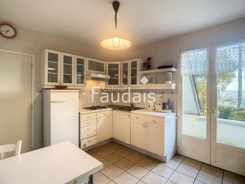 Maison - 100 m² - 6 pièces