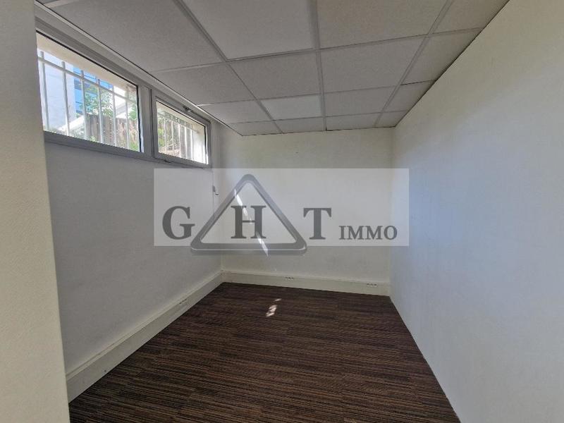 Bureau - 127 m²