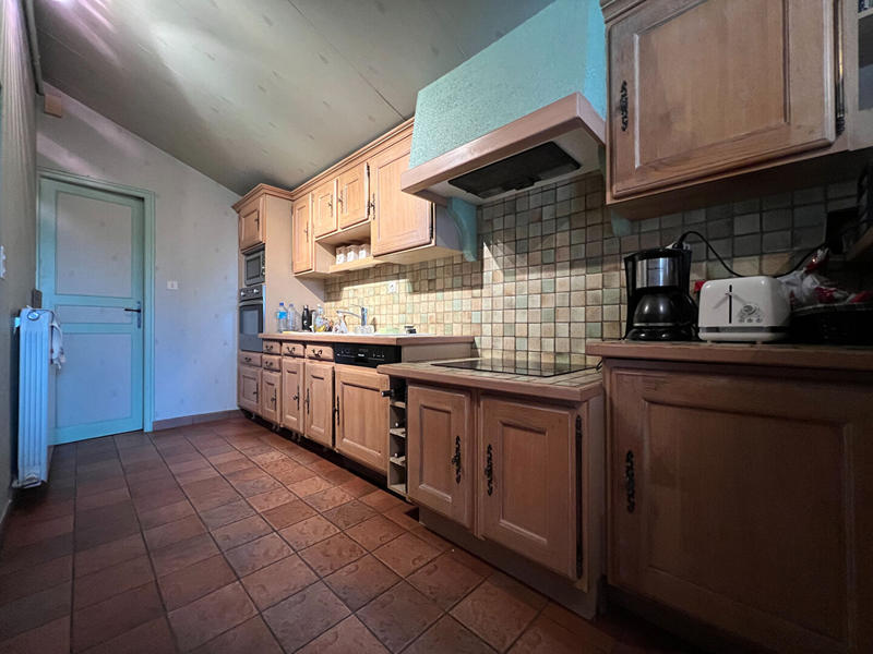 Maison - 203 m² - 8 pièces