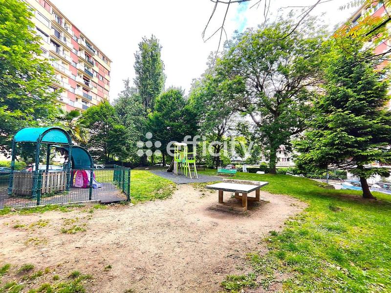 Appartement - 69 m² - 4 pièces