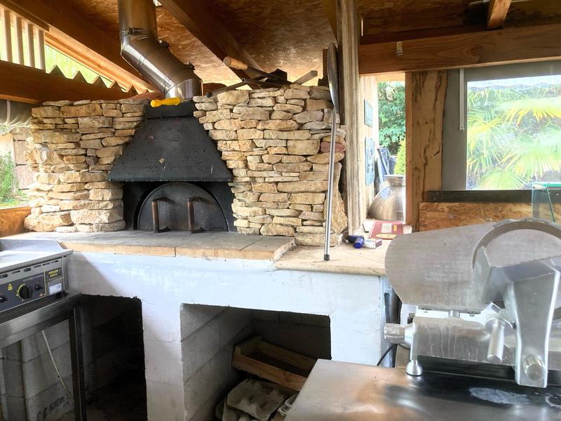 Maison - 340 m² - 14 pièces