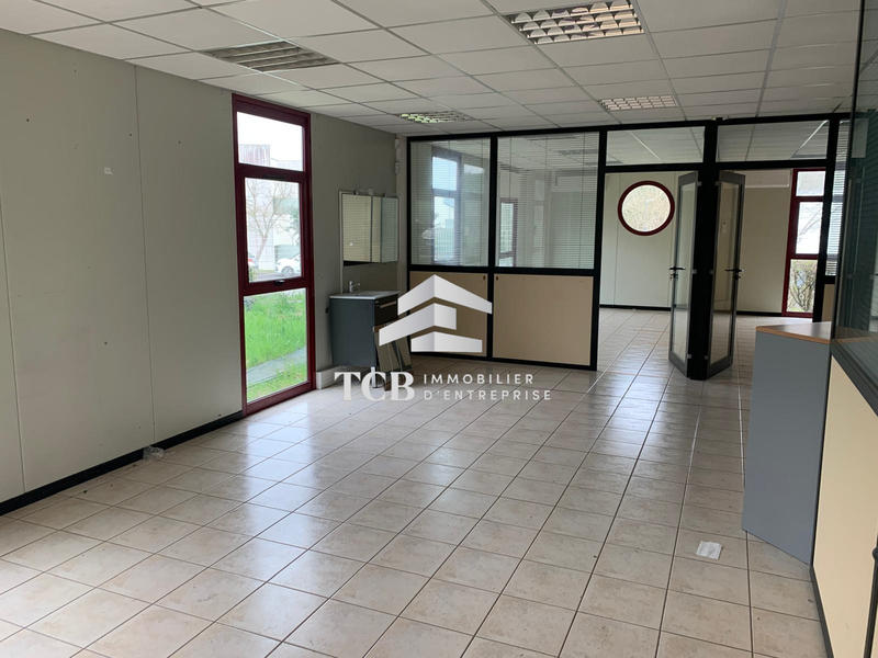 Bureau - 426 m²