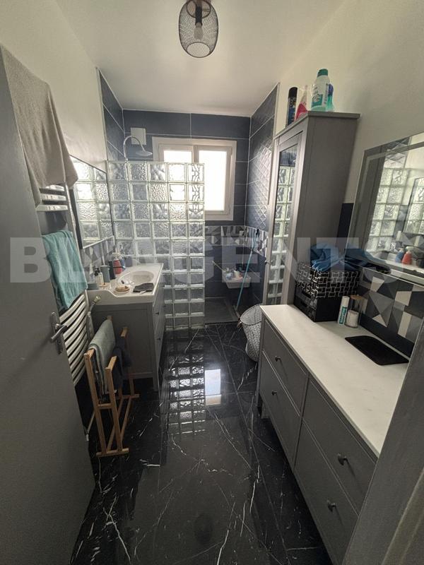 Maison - 155 m² - 6 pièces