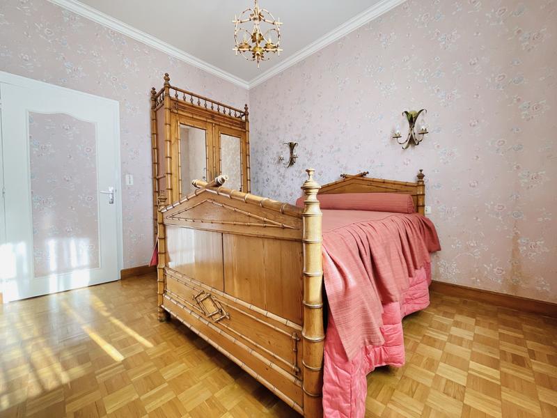 Maison traditionnelle - 120 m² - 6 pièces