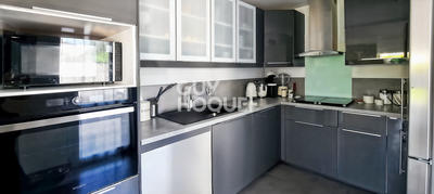 Maison - 88 m² - 5 pièces