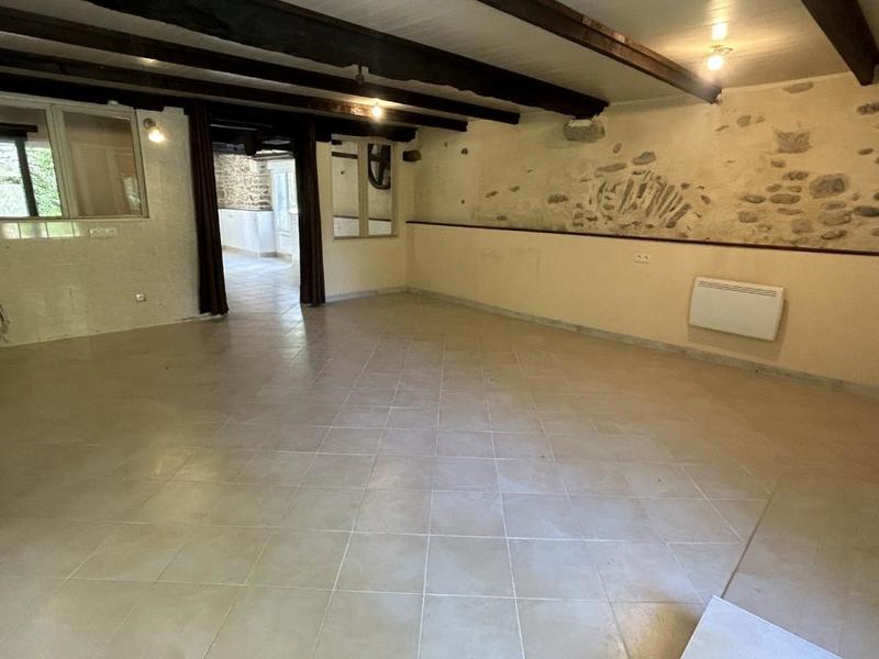 Maison - 290 m² - 12 pièces