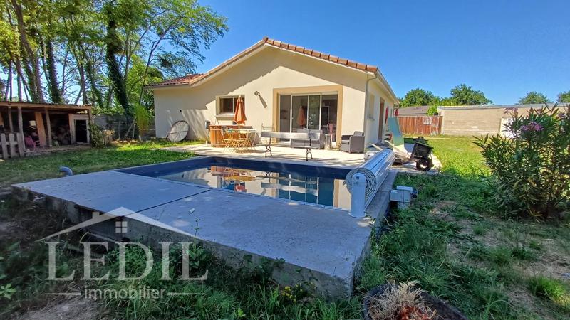 Maison - 100 m² - 4 pièces