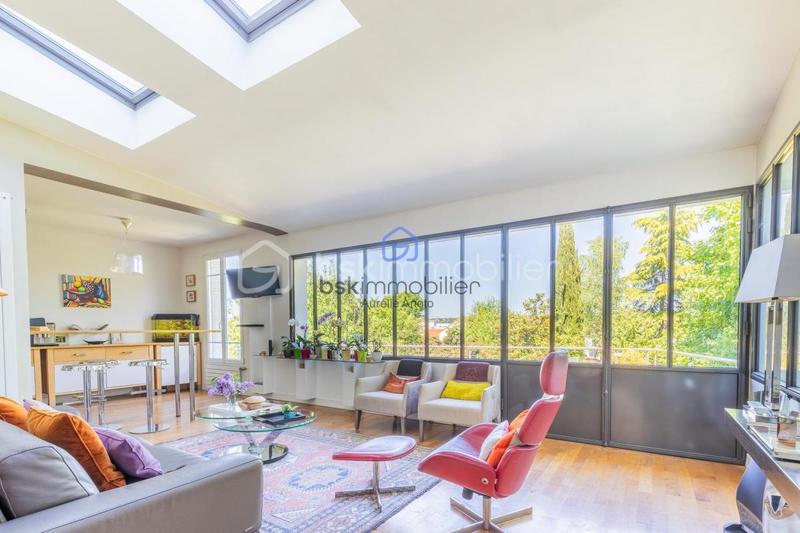 Maison - 297 m² - 10 pièces