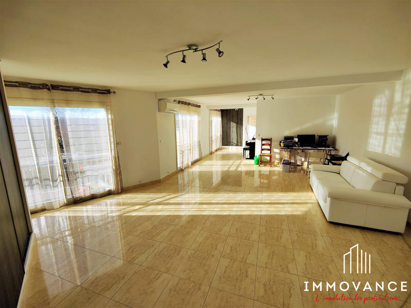 Maison - 162 m² - 5 pièces