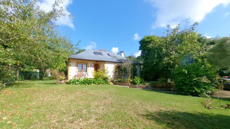 Maison - 102 m² - 5 pièces