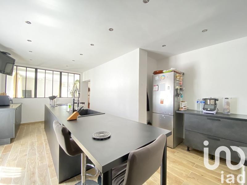 Maison - 195 m² - 8 pièces