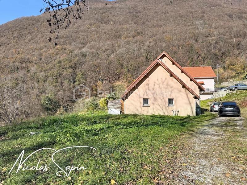 Maison - 139 m² - 6 pièces