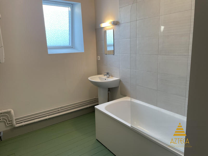 Appartement - 75 m² - 5 pièces