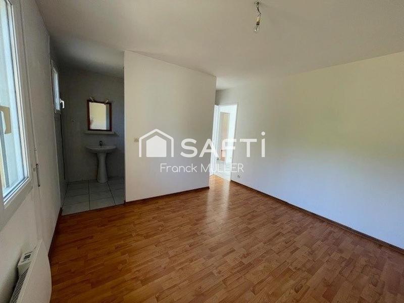 Maison - 98 m² - 4 pièces