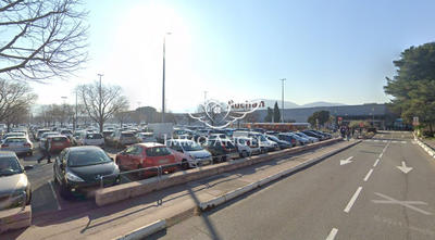 Fonds de commerce - Magasins - 50 m²