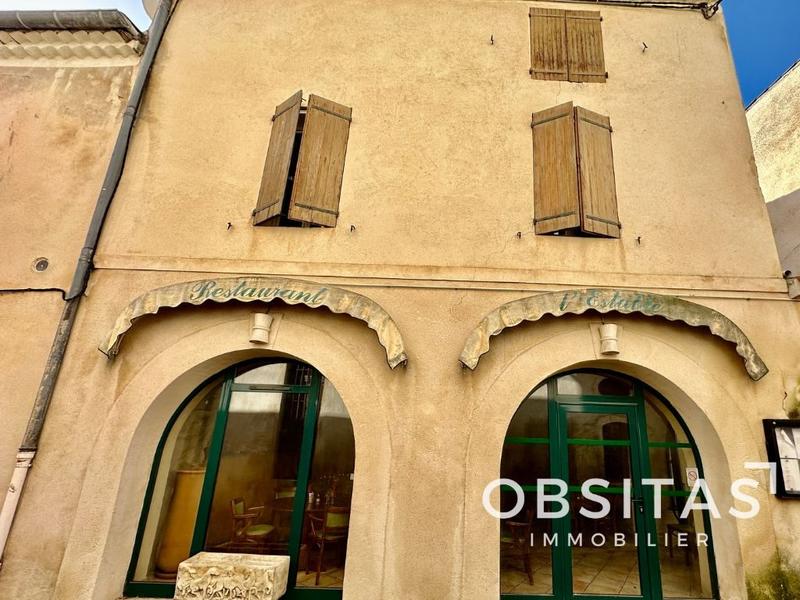 Appartement - 98 m² - 6 pièces