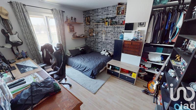 Maison - 148 m² - 8 pièces