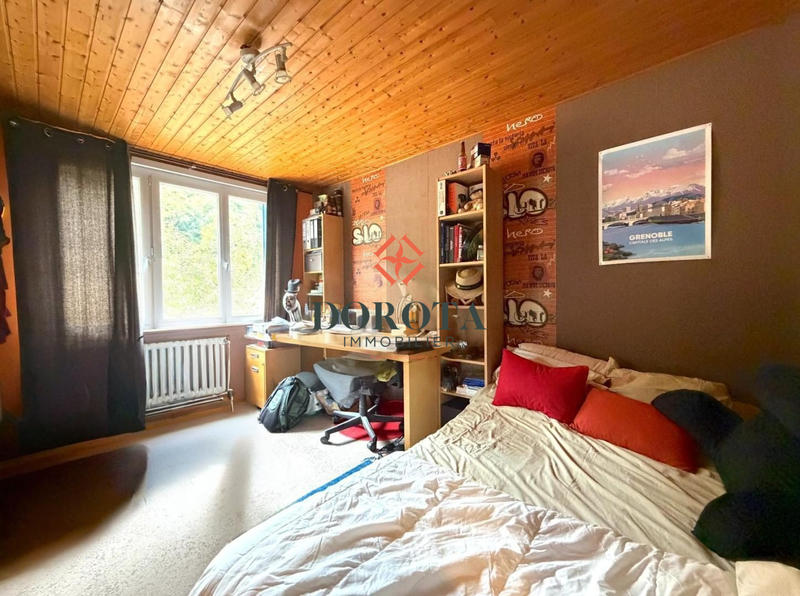 Maison - 171 m² - 7 pièces