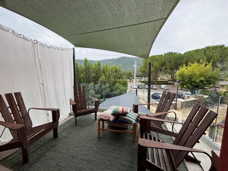 Maison de village - 90 m² - 3 pièces