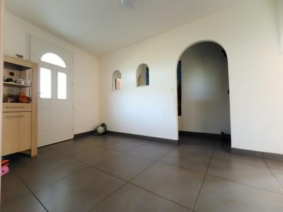 Villa - 206 m² - 7 pièces