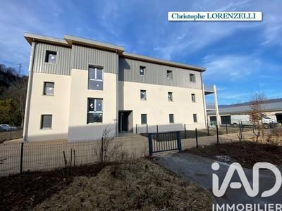 Appartement - 89 m² - 4 pièces