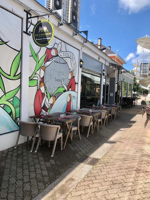 Local commercial - 650 m²