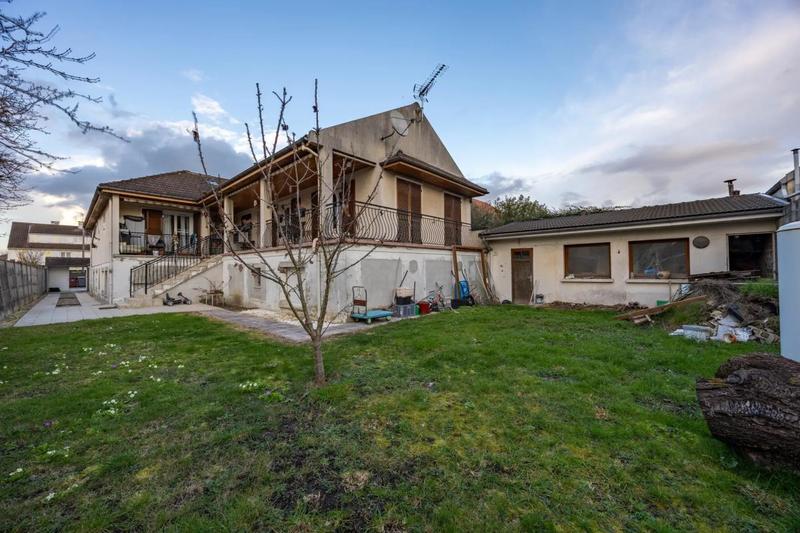 Appartement - 94 m² - 3 pièces