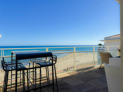 Appartement - 90 m² - 4 pièces