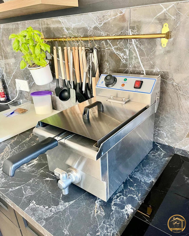 Maison ancienne - 226 m² - 7 pièces