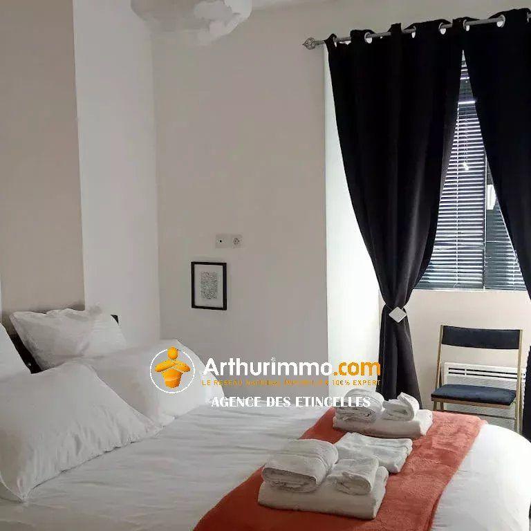 Maison - 278 m² - 8 pièces