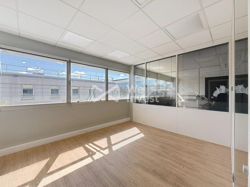 Bureau - 260 m²