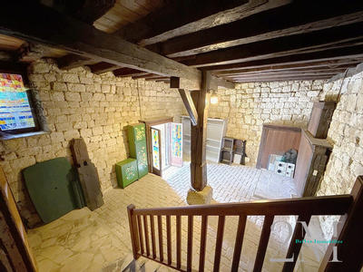 Maison de village - 220 m² - 6 pièces