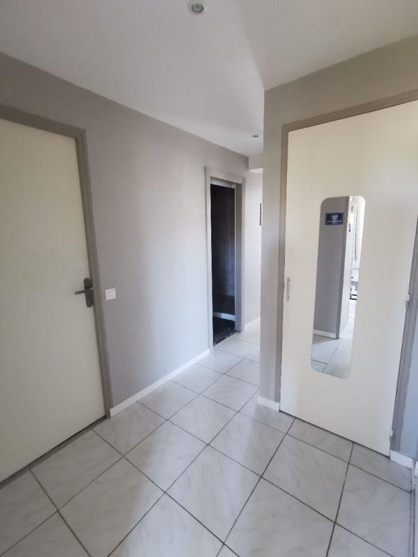 Appartement - 68 m² - 4 pièces