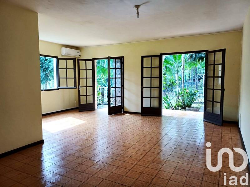 Maison - 174 m² - 8 pièces