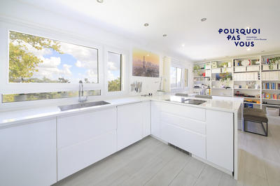 Appartement - 80 m² - 3 pièces