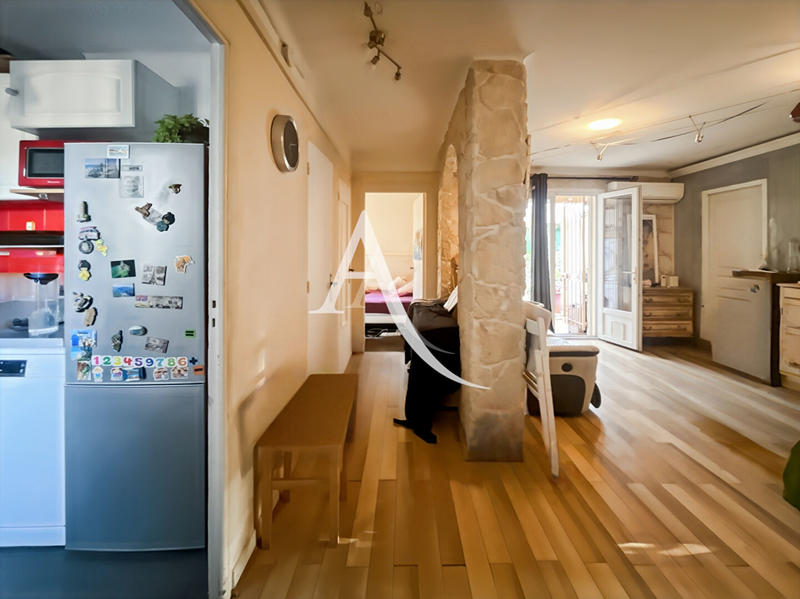 Appartement - 60 m² - 4 pièces