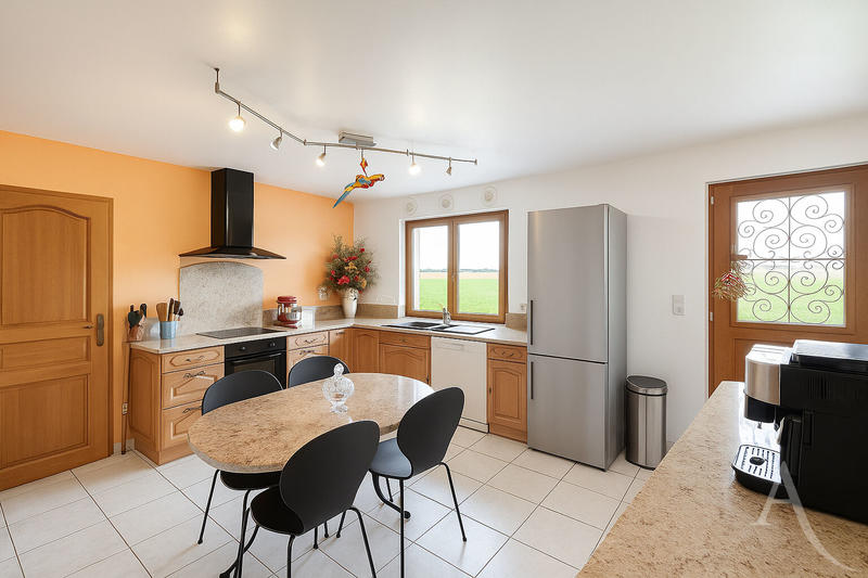 Maison - 144 m² - 7 pièces