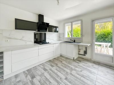 Maison - 123 m² - 5 pièces