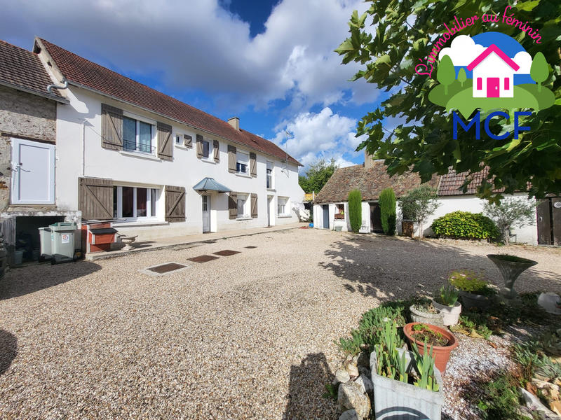 Maison ancienne - 175 m² - 6 pièces