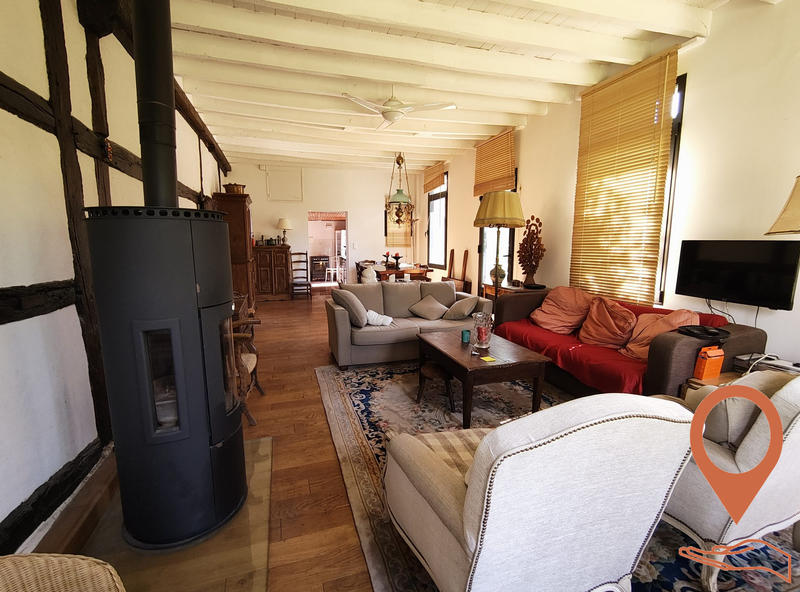 Maison - 158 m² - 7 pièces