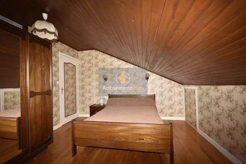 Maison - 122 m² - 6 pièces