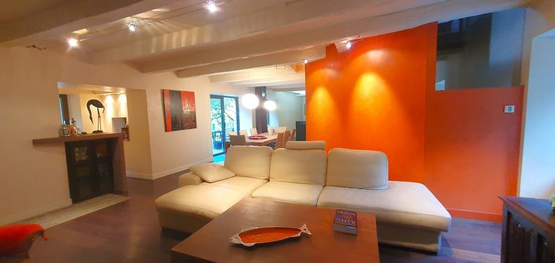 Moulin - 218 m² - 8 pièces