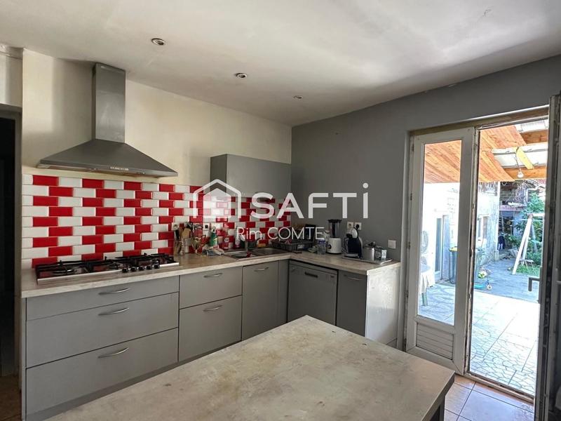 Maison de village - 115 m² - 6 pièces