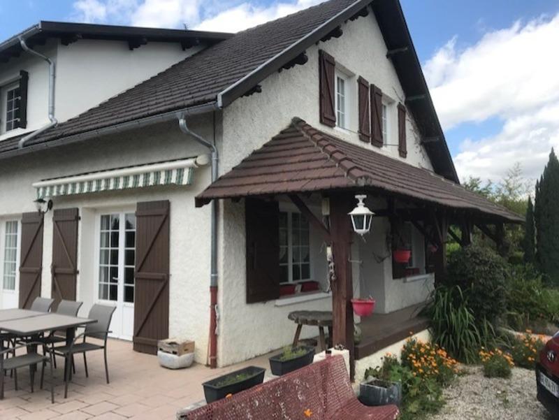 Maison - 198 m² - 8 pièces