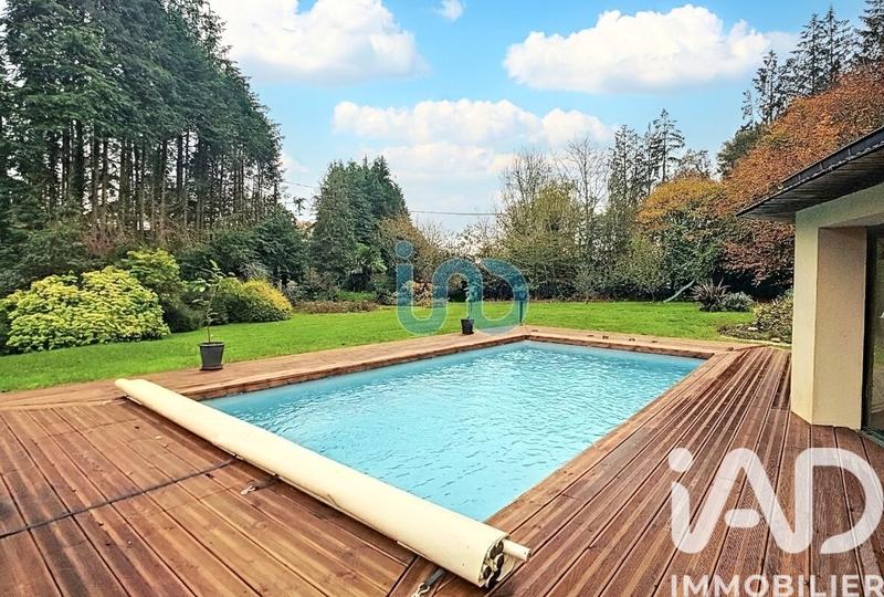 Maison de maîtres - 182 m² - 8 pièces