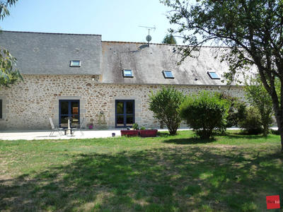 Maison ancienne - 476 m² - 13 pièces