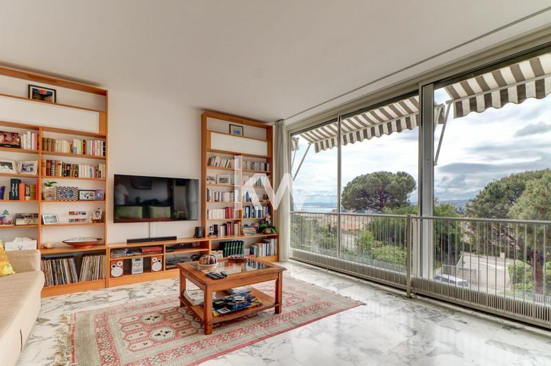 Appartement - 107 m² - 4 pièces